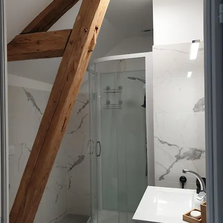 L 'appartement Du Rocher * Château-du-Loir