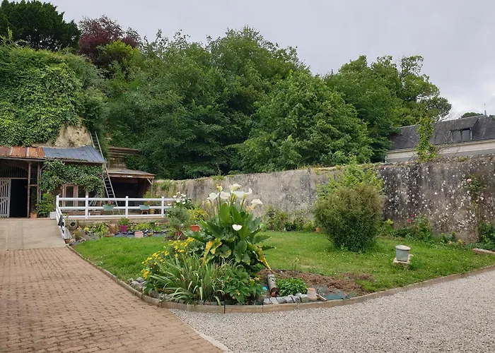 L 'appartement Du Rocher * Château-du-Loir