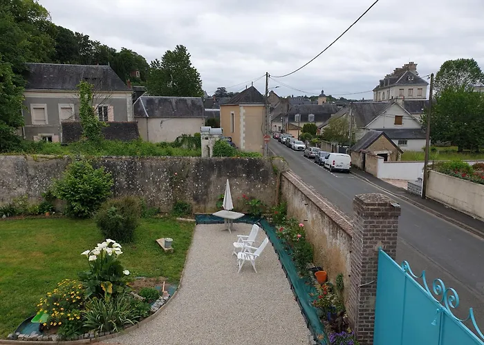 L 'appartement Du Rocher * Château-du-Loir